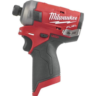 Slagskrutrekker MILWAUKEE M12 FQID-0 12 V uten batteri