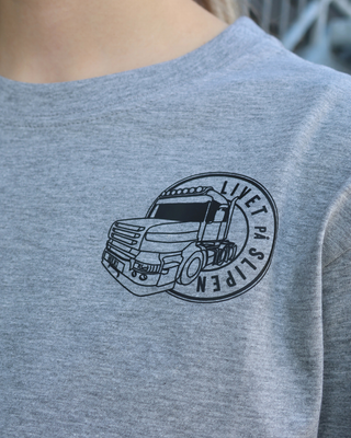 Snutebil T-Skjorte - Grå (Liten logo foran, Stor logo bak)