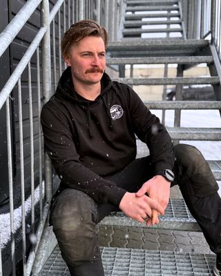 Snutebil Hoodie - Sort